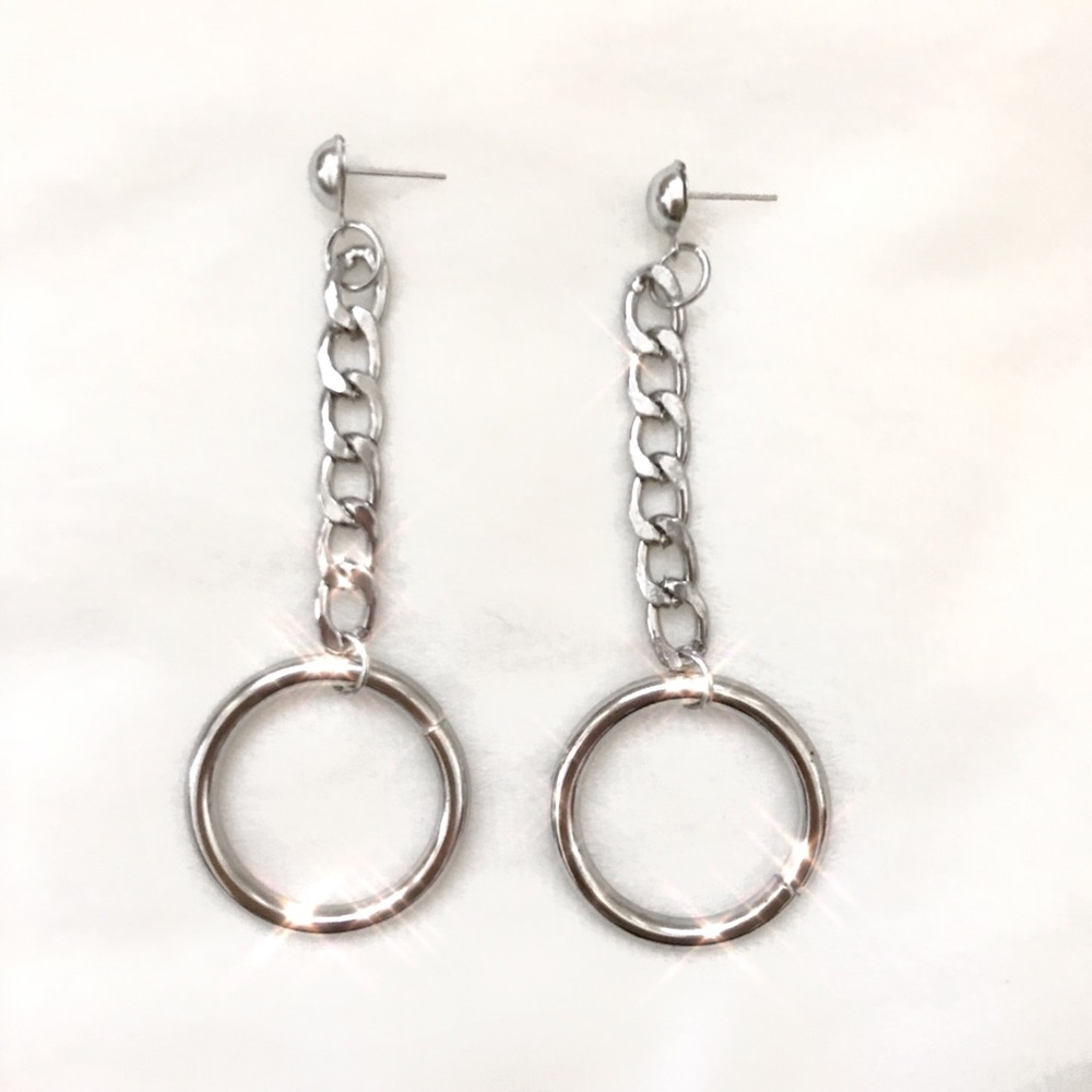 FREE W/PURCHASE Grunge circle o-ring earrings goth